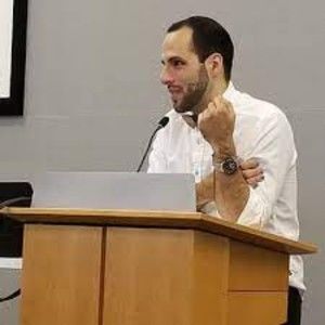 Meet your Posher, Nakiam